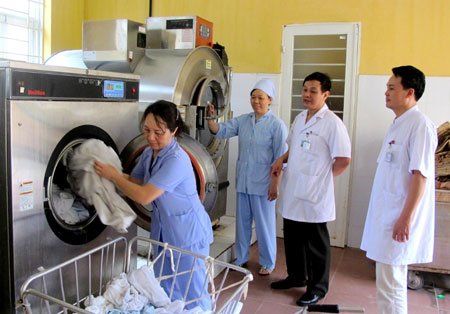 Tỏa sáng từ những việc làm thầm lặng