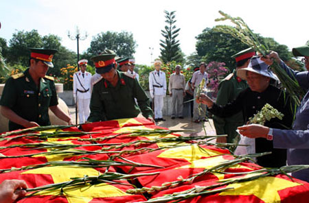 Đồng chí Phạm Bá Giá hy sinh trên đường đi cáng thương