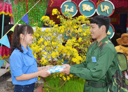 Khai mạc Hội trại tòng quân 