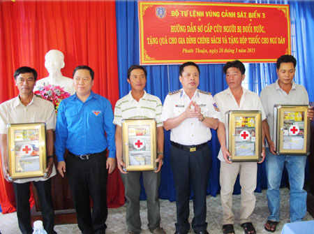 Điểm tựa vững chắc của ngư dân