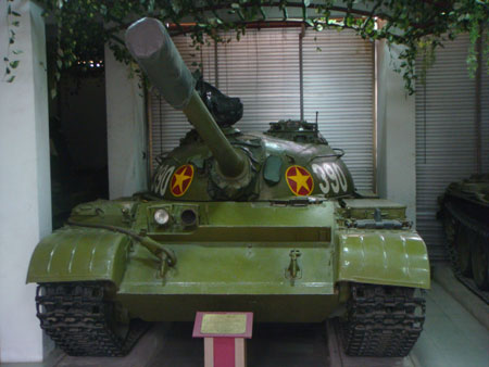 Những dấu vết đặc biệt trên xe tăng 390