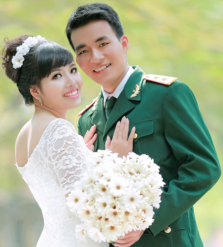 Yêu nhau chẳng sợ đường xa...