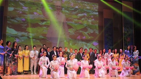 Món quà ấm áp từ thành phố mang tên Bác