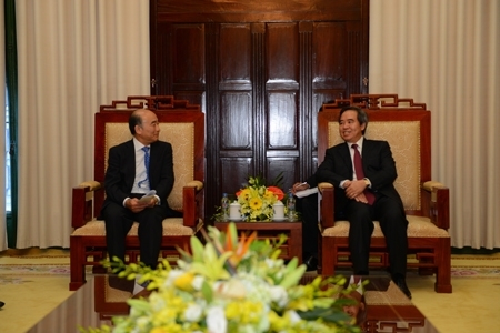 Thống đốc Ngân hàng Nhà nước Việt Nam tiếp Phó tổng giám đốc IMF