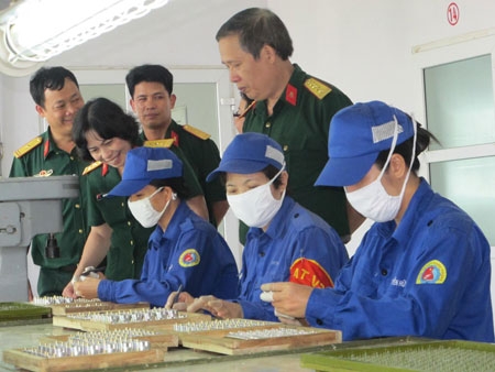 Tạo động lực phấn đấu cho người lao động