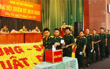 Coi trọng chất lượng văn kiện, nhân sự cấp ủy