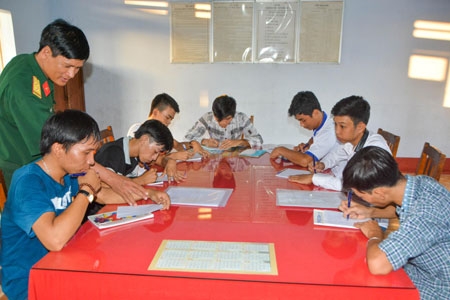 Nghĩa tình Bộ đội Cụ Hồ