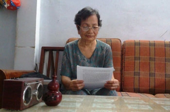 Nhớ lần đi chuyển gạo