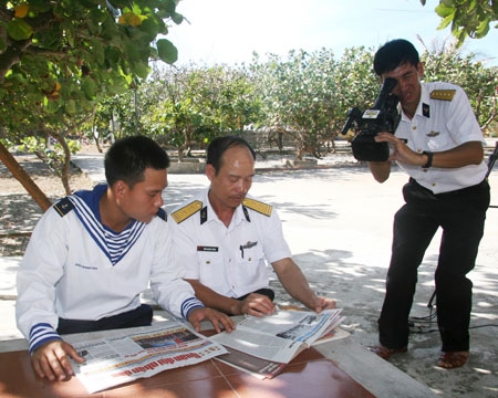 45 năm đồng hành cùng người lính biển