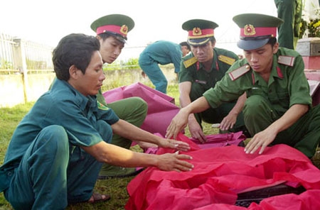 Đồng chí Trần Thanh Tâm được an táng ban đầu tại bờ kênh Vĩnh Tế