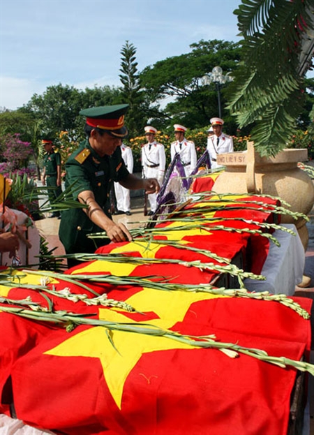 Đồng chí Nguyễn Văn Sơn được an táng tại đồi chè Gò Ổi (Đại Lộc, Quảng Nam)