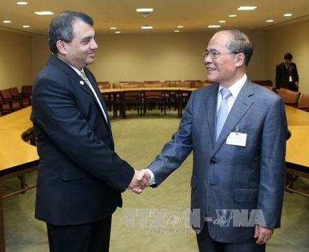 Hoạt động của Chủ tịch Quốc hội Nguyễn Sinh Hùng tại Trụ sở Liên hợp quốc