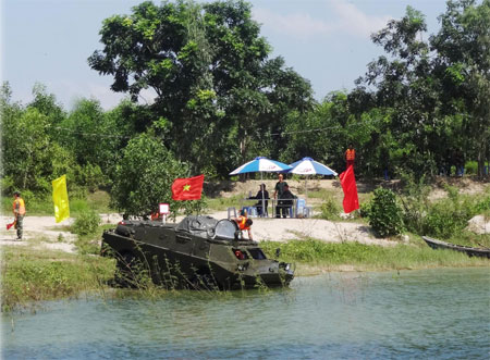 Khí thế mới ở Trường Hạ sĩ quan Xe tăng 1