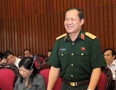 Đưa xây dựng nền kinh tế độc lập, tự chủ lên hàng đầu