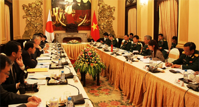 Việt - Nhật lần đầu đối thoại chiến lược quốc phòng