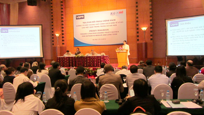 Chính sách kinh tế vĩ mô nào cho Việt Nam trong trung và dài hạn?