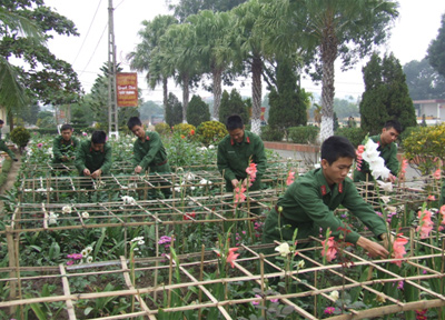 Đẩy mạnh phong trào thi đua “Xây dựng và quản lý doanh trại chính quy, xanh, sạch, đẹp”