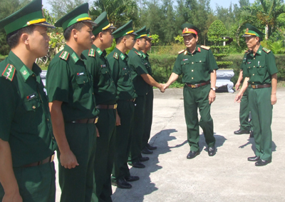 Thượng tướng Nguyễn Thành Cung thăm và kiểm tra BĐBP Quảng Ninh