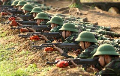 Luyện quân ở Trung đoàn 50