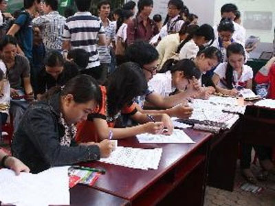 Chủ tịch nước mong sinh viên dám nghĩ, dám làm