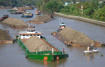 Điều chỉnh cả hoạt động ở vùng nước không phải là đường thủy nội địa