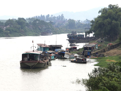 Xem xét kỹ đặc thù giao thông đường thủy để có quy định phù hợp