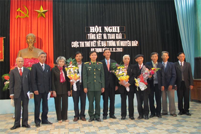 Cán bộ, nhân dân xã An Thịnh tri ân Đại tướng Võ Nguyên Giáp