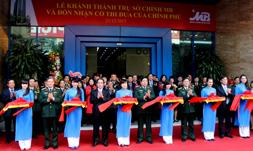 Ngân hàng TMCP Quân đội khánh thành trụ sở chính