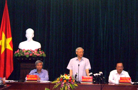 Tổng Bí thư Nguyễn Phú Trọng làm việc với Ban thường vụ Thành ủy Hải Phòng