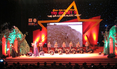 Hơn 6 tỷ đồng hỗ trợ các gia đình liệt sĩ