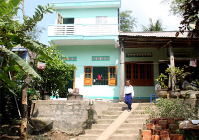 Bài 3:  Mở rộng chương trình hỗ trợ nhà chống lũ