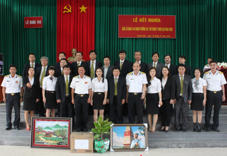 Công ty Điện lực Vĩnh Phúc kết nghĩa với Lữ Đoàn 146, Vùng 4 Hải quân