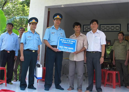 Ngôi nhà mới nặng nghĩa tri ân