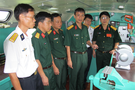 Đồng bộ và nâng cao tính năng xe tăng, thiết giáp