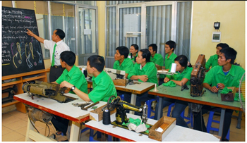 Đẩy mạnh hiện đại hóa hoạt động quản lý, dạy, học nghề