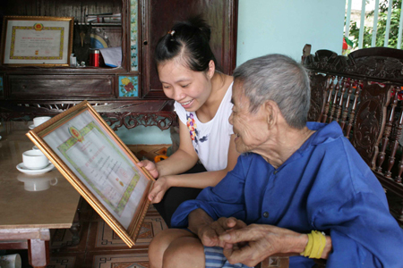 Dòng máu nóng chảy theo lời thề cứu quốc