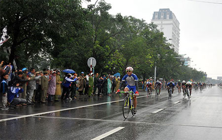 Lê Văn Động đội VTV Cần Thơ lần thứ hai lập công