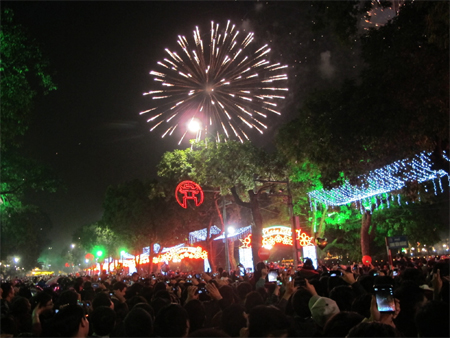 Mùa xuân tràn đầy tình yêu thương