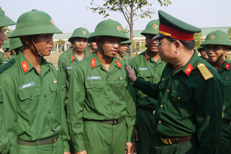 Bước tiến của chiến sĩ mới