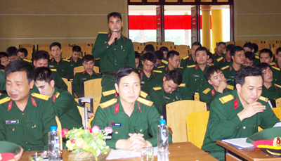 Xác định trách nhiệm với đơn vị của sĩ quan trẻ 