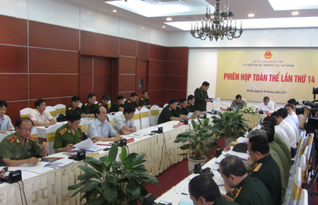 Quy định rõ hơn về nguyên tắc trong quan hệ giữa quân hàm, chức vụ, tiền lương của sĩ quan quân đội