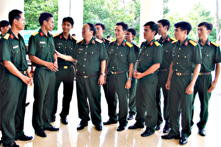 Sĩ quan trẻ và khát vọng cống hiến