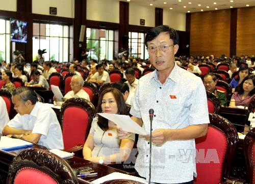 Có nên thành lập tòa án nhân dân sơ thẩm khu vực?