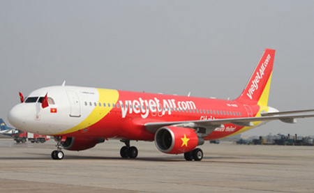 Kỷ luật nhiều cá nhân liên quan vụ hạ cánh nhầm sân bay của VietJet Air