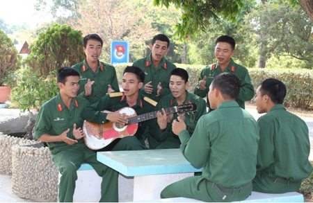 “Quà tặng âm nhạc của lính”