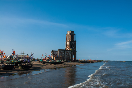 “Nhà thờ đổ” - đi và trải nghiệm