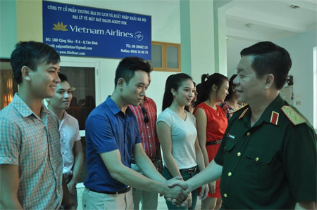 Trung tướng Nguyễn Trọng Nghĩa kiểm tra công tác chuẩn bị Hội diễn nghệ thuật chuyên nghiệp toàn quân 2014