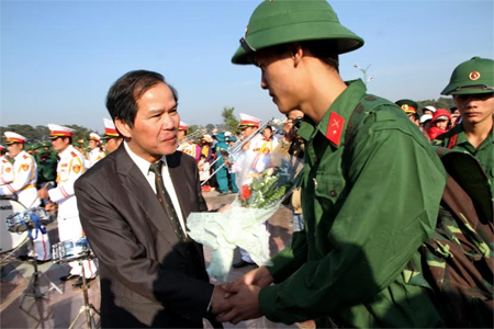 Lâm Đồng giao quân sớm, nhanh gọn, an toàn