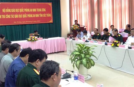 Kiểm tra công tác giáo dục quốc phòng và an ninh tại Quân khu 9 và tỉnh Sóc Trăng