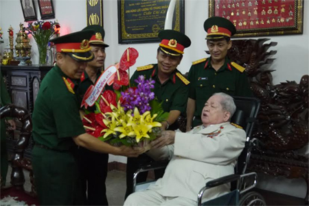 Về với Sư đoàn trưởng Nguyễn Chơn